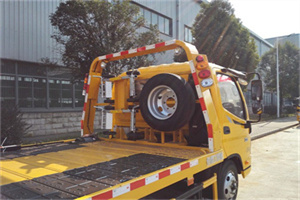 柳河附近汽车搭电救援电话