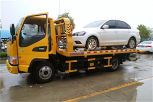 柳河附近拖车救援24小时服务热线